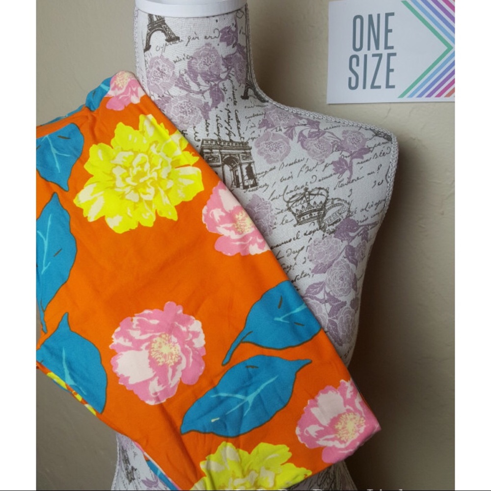 LuLaRoe Floral Leggings
